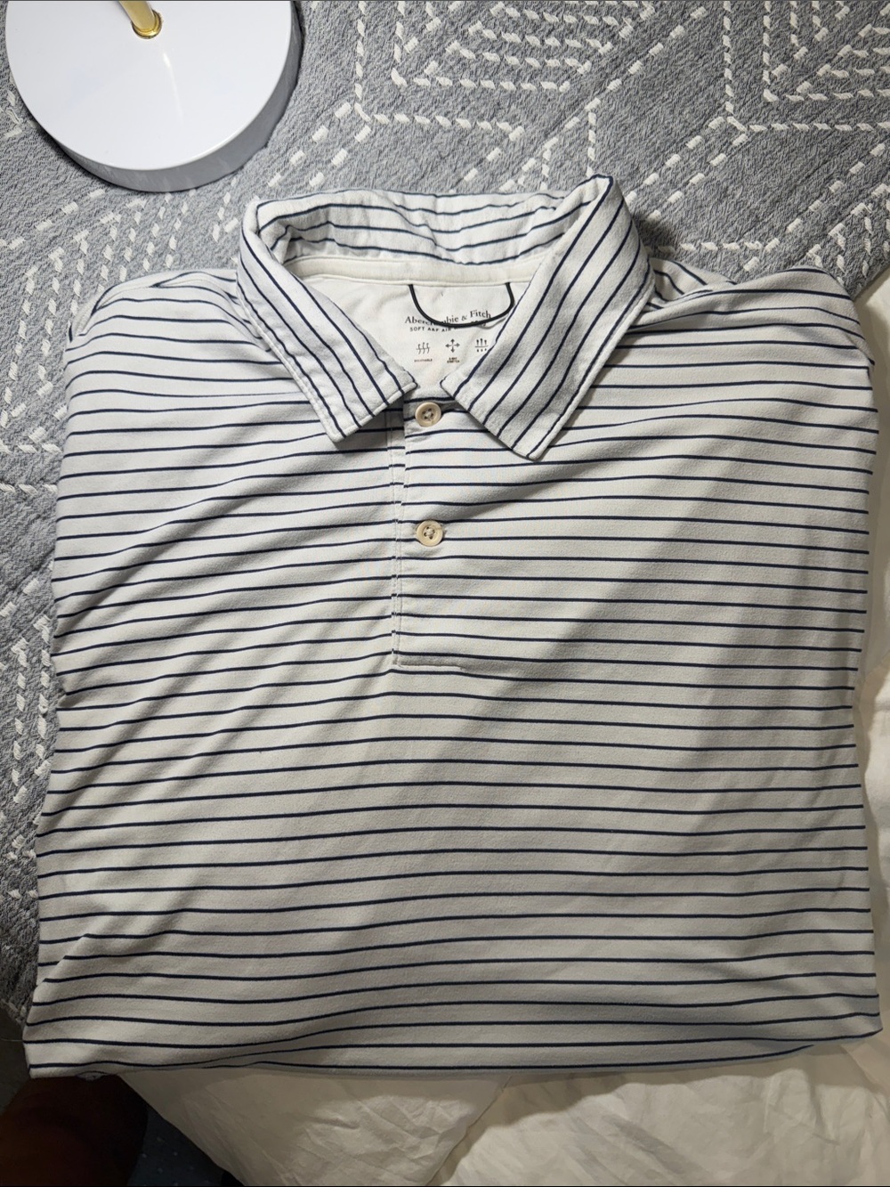 Abercrombie Air Knit Soft short Sleeve Polo Shirt - White with Navy Stripes XL